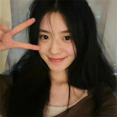 吮指少年